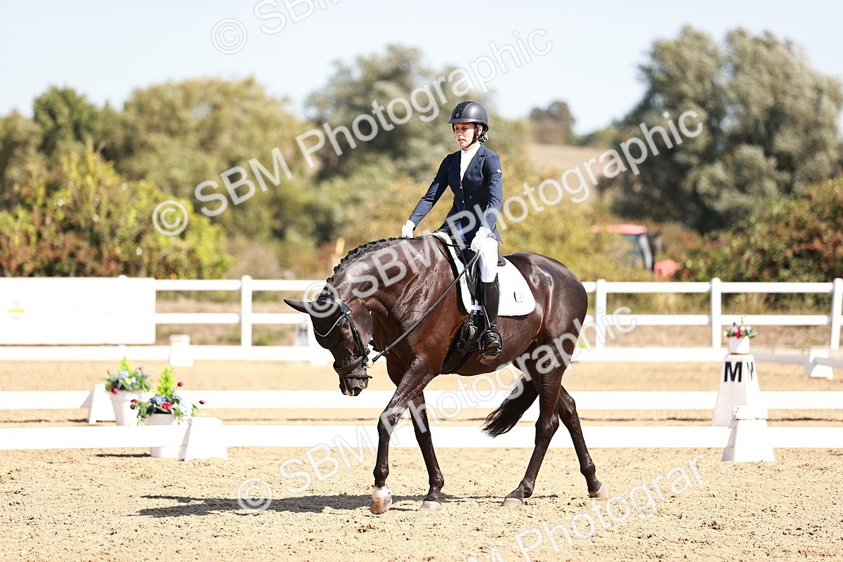 SBM_004876 - Class 12 - Novice 5 - 12.02-12.44