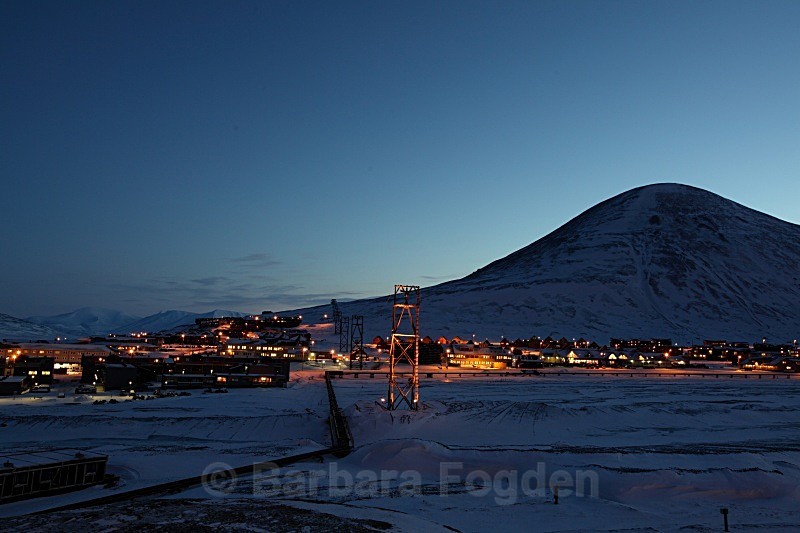Longyearbyen 4949 - The daylight returns