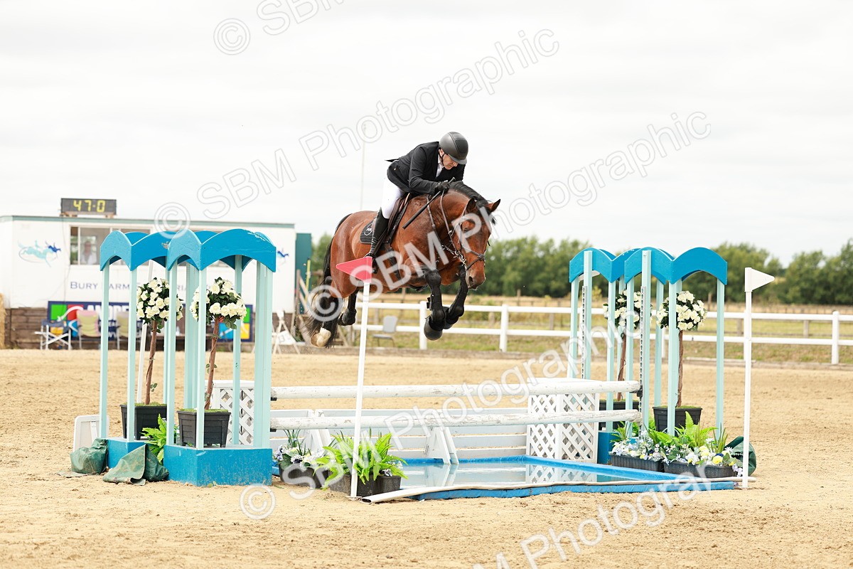 SBM_018164 - Class 21 - Senior Newcomers Championship 2d Rd