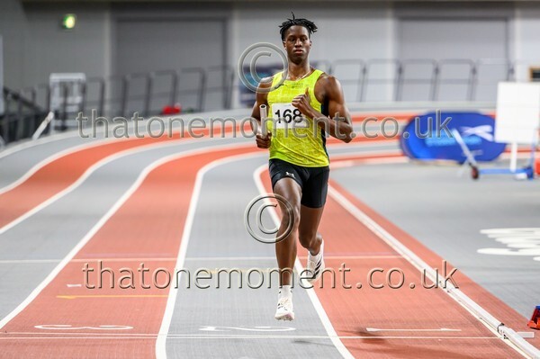 StudInd-916156 - Track Male Set Two