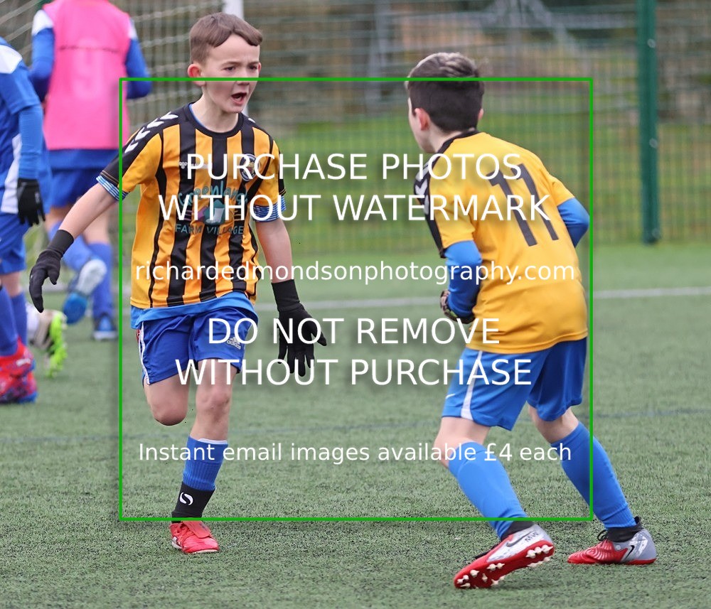 533A9518 - Highgrove Juniors