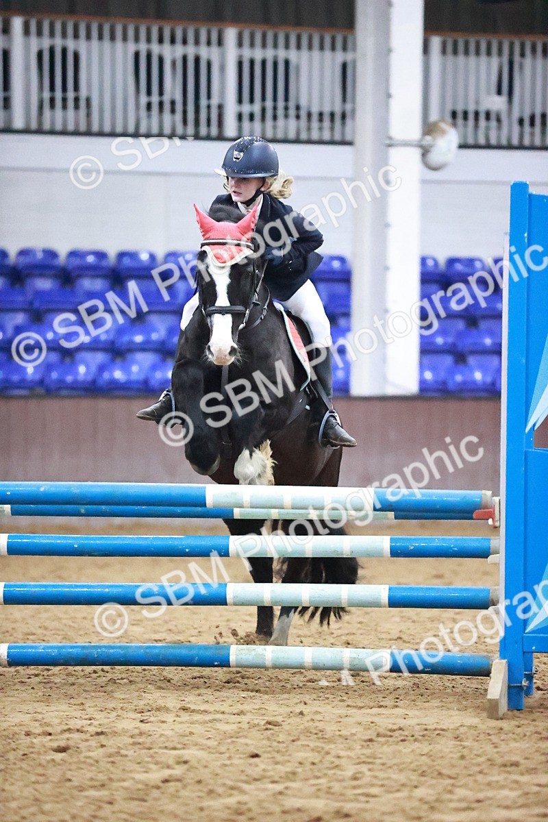 SBM_001632 - Class 9 - Pony Intro 75cm