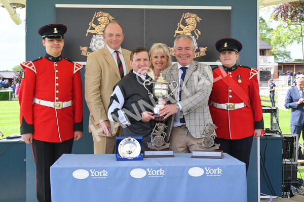 yr21052022r6-45 - Race 6: 4:42pm Yorkshire Regiment Stakes