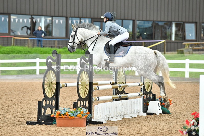 230813A-091740-11013 - Cls 39 A&B British Novice & 90cm Open