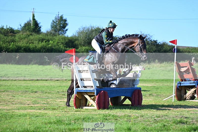 240811A-175217-07733 - 472-