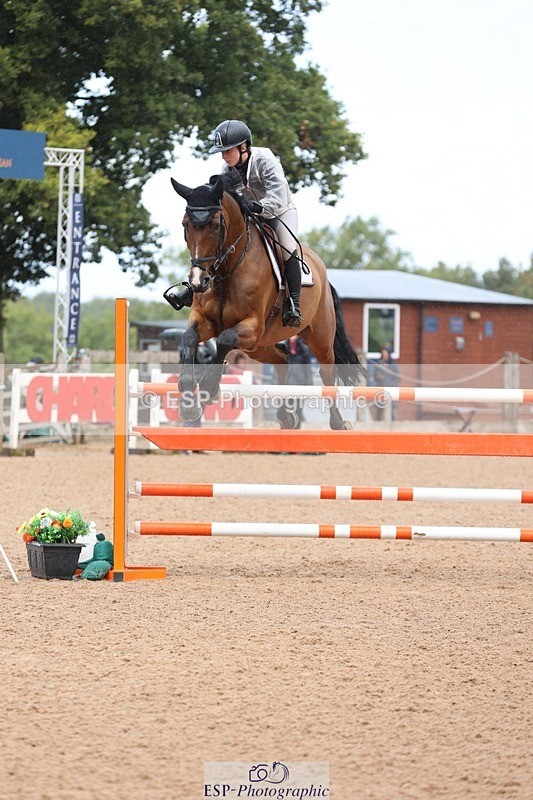 250911-124108-01522 - Cls 3 Snr Foxhunter