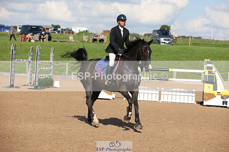 230915A-150050-02865 - Cls 5 National 1.40m