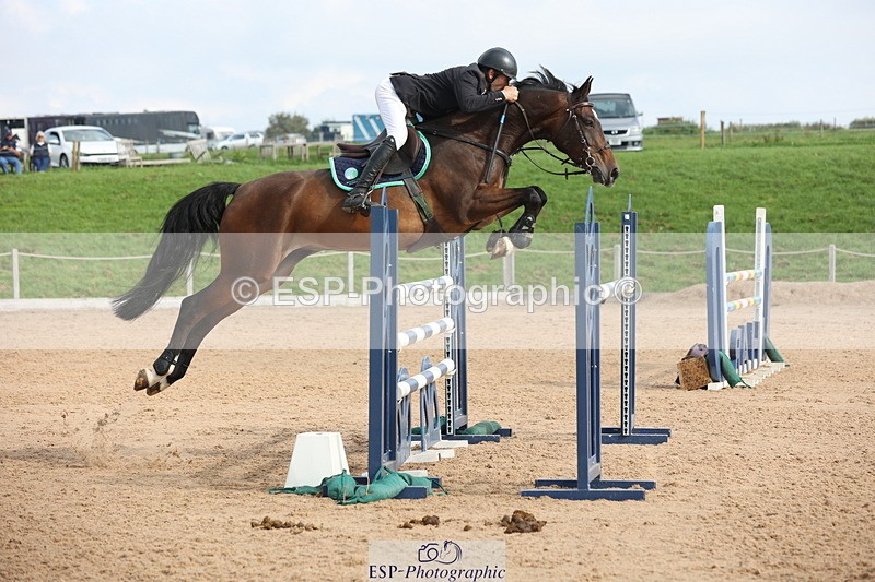 230915A-113953-01833 - Cls 2 Snr Foxhunter