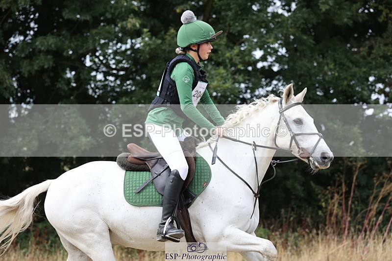 250824A-120525-36597 - 2046-Nancy.Carter-TVs.Rebel