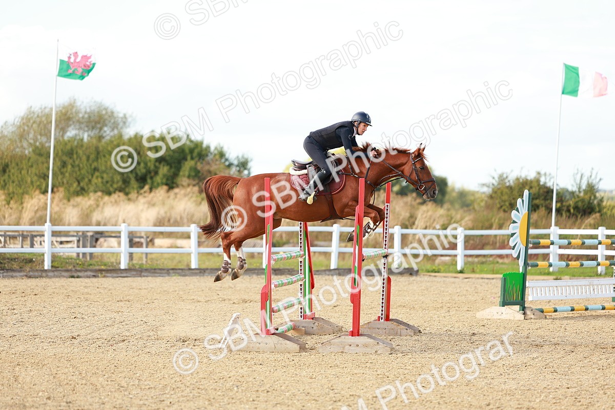 SBM_002021 - Class 5 - Senior Foxhunter - 1.20m