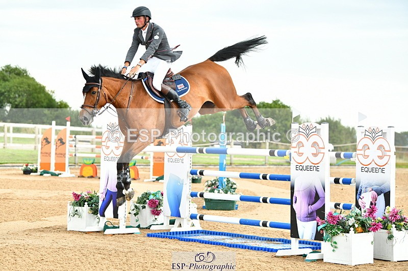 230720A-162843-04271 - Cls 9 2 Star Big 1.40m break to end