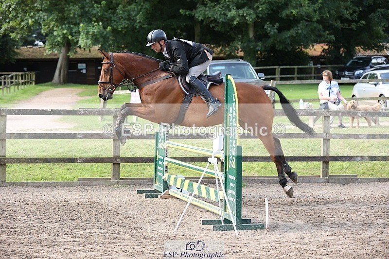 240803-093554-00066 - 002-Simon_Wooding-CURRAGHGRAIGUE_WILFRED