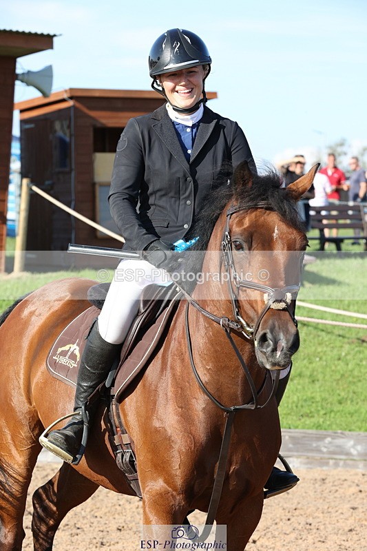 230915A-164027-03235 - Cls 6 Snr 1.05m Derby