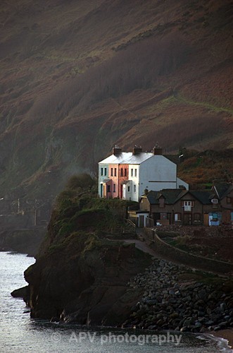 West Hall Sands - houses.. - Travel Images