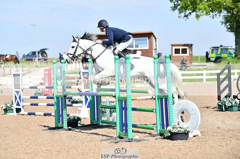 240512A-162115-19775 - Cls 44 1.05m National Am Quali