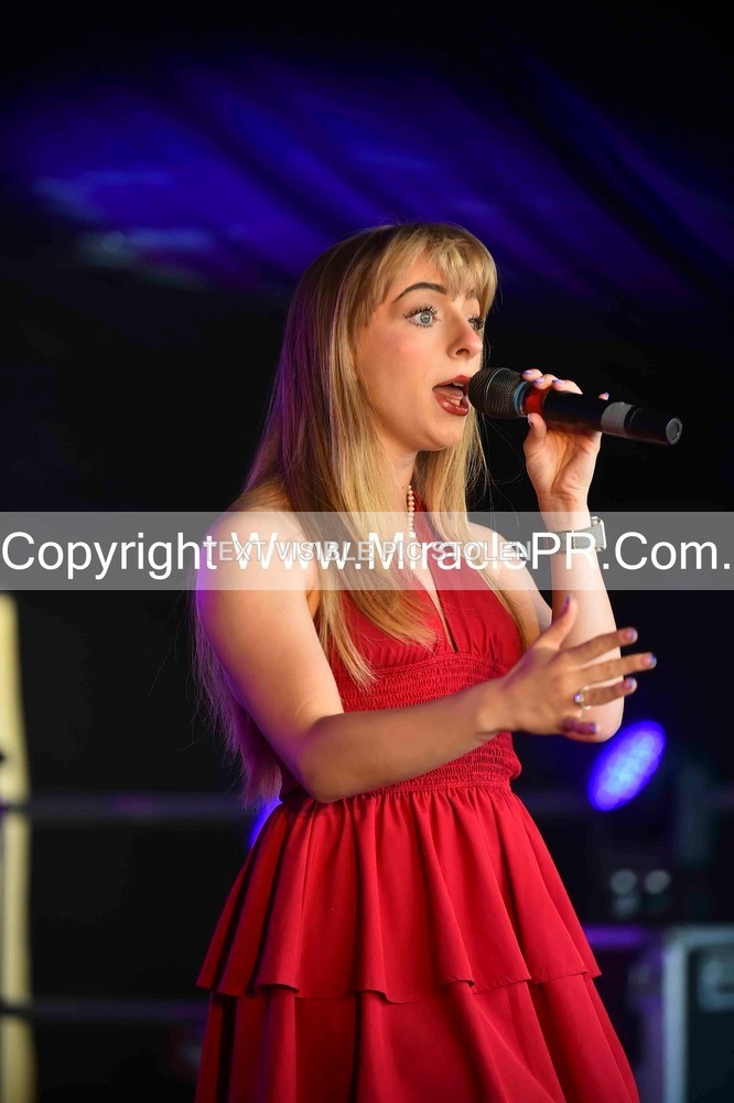 SH4_2117 - Lizzie Stanway