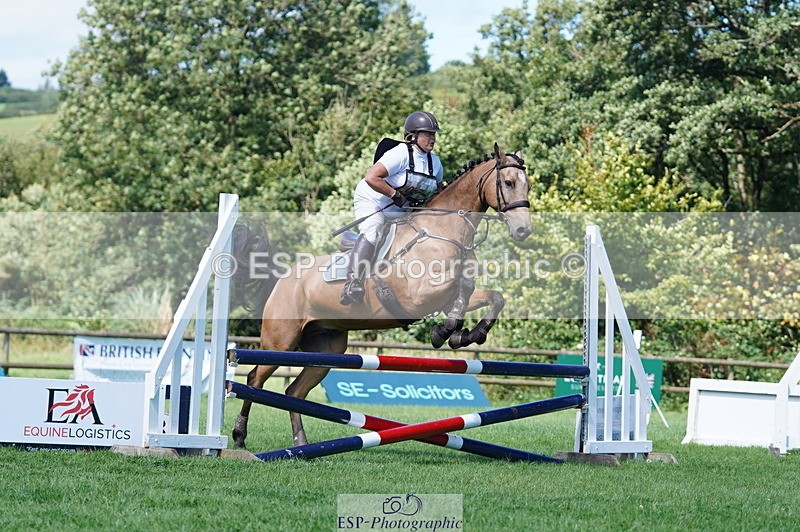 240811A-121226-02836 - 074-