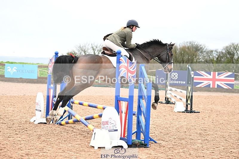 231203A-100331-00317 - Cls 14+15 Club and Schools 70cm