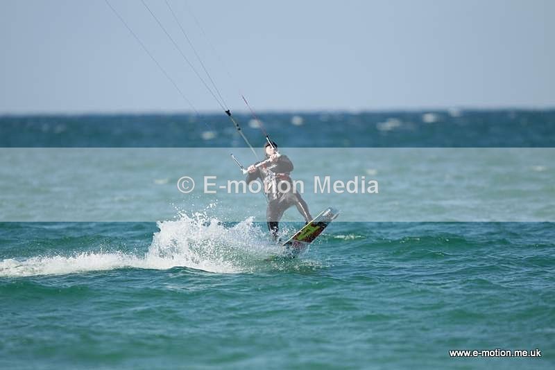 KS 010412 19 - Kite Surfing
