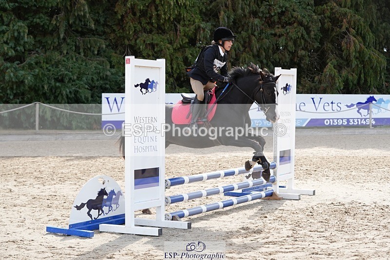 250821A-105235-14168 - WC Round 2 10.00 to 11.00