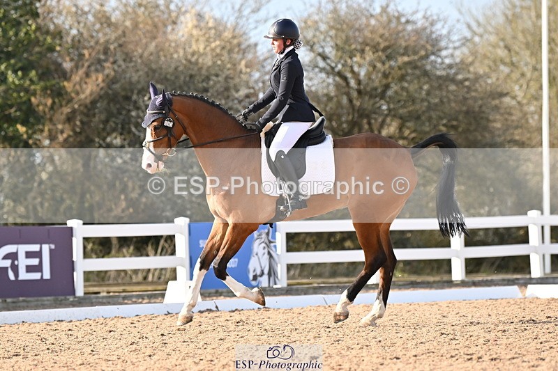 240324A-160940-04768 - Novice 28, 15.33 to 16.15