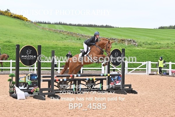 BPP_4585 - CLASS 20 SUN British Novice/90cms Open