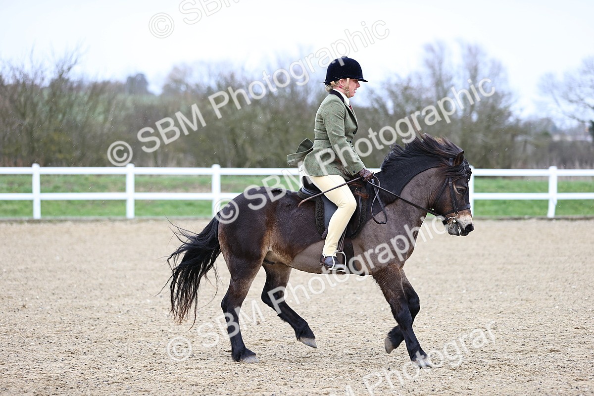 SBM_007467 - Class 31-32 - M&M Confined Novice Small-Large