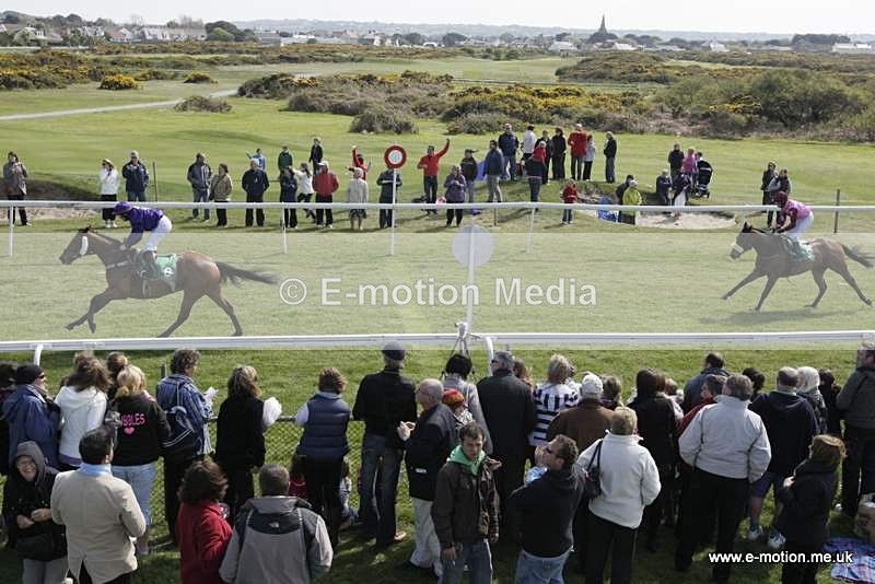 Race 2 17 - Gsy Race Finish Line 03/05/10