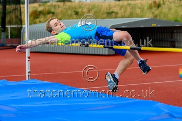 ComMast25-911025 - Field Male Set Two