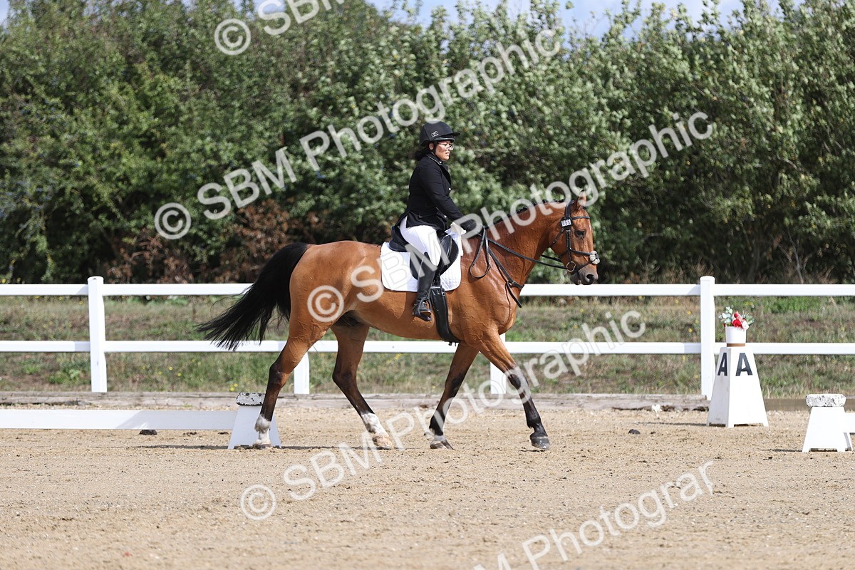 SBM_001358 - Class 2 - Intro 4 Champs - 10.56-11.44