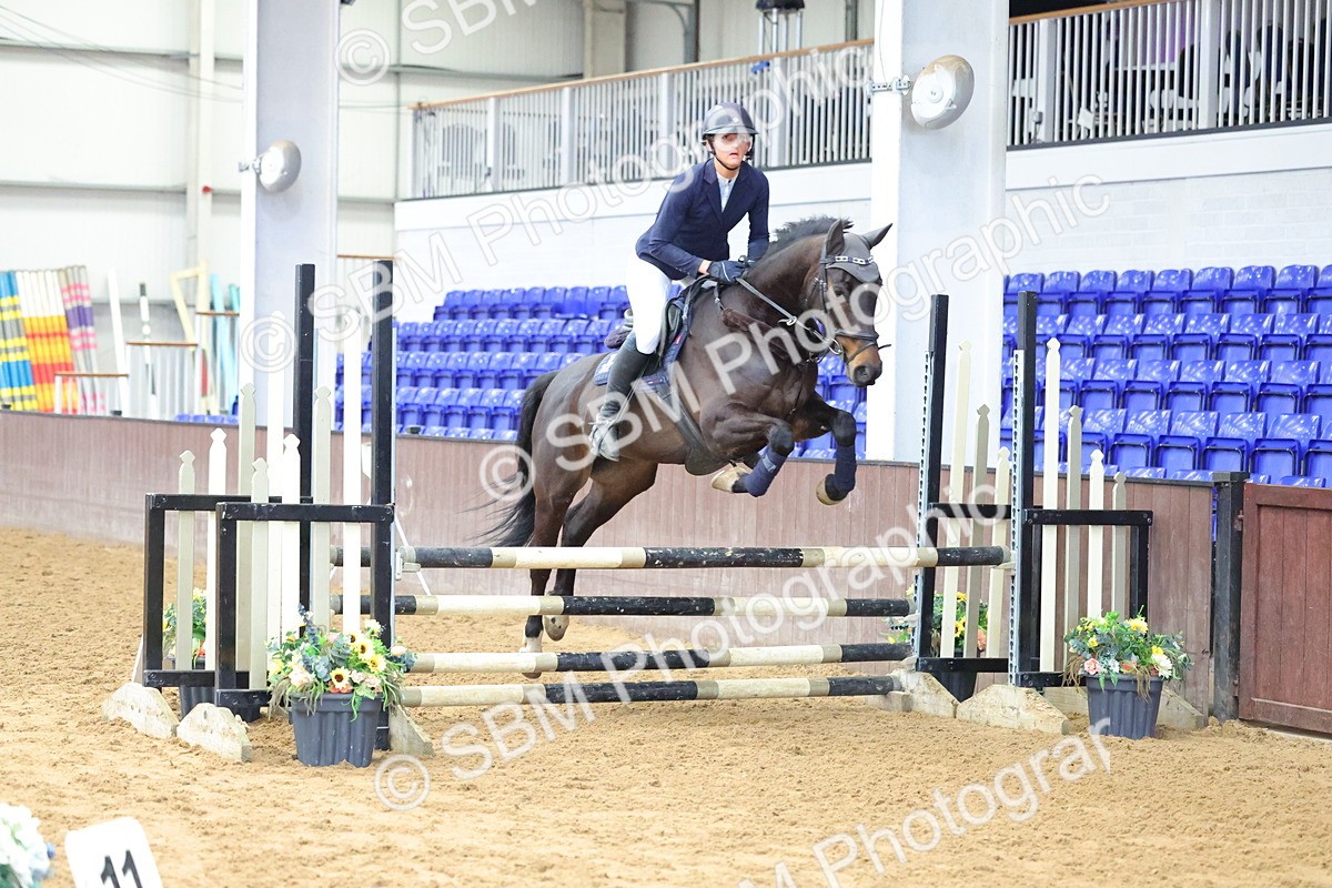 SBM_009488 - Class 20 - Senior British Novice/ 90cm Open - First Round (0.90m)