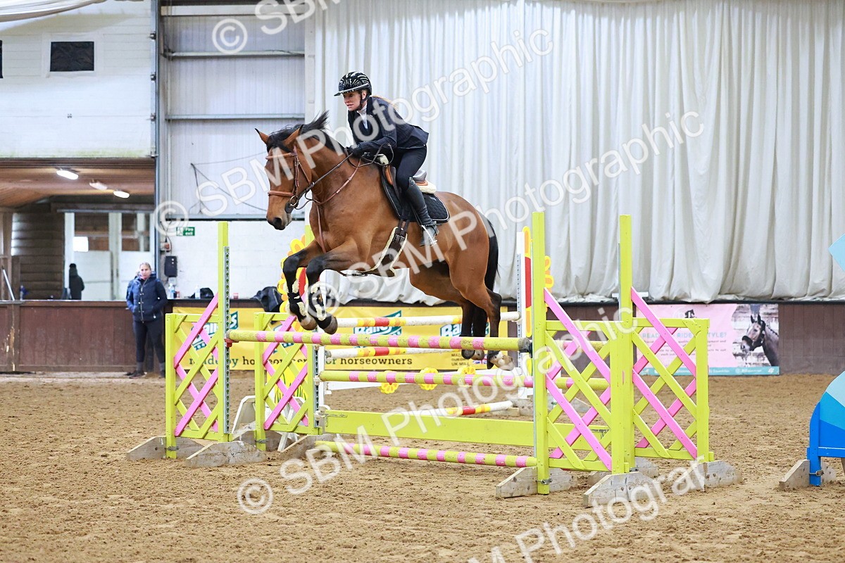 SBM_001258 - Class 4 - Senior Newcomers - 1.10m