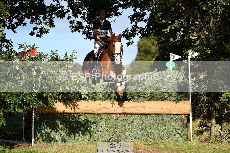 231022-101300-25434 - 209-JIN.VAN.DE.DOELVELDEN.Z-Callum.Banfield-XC