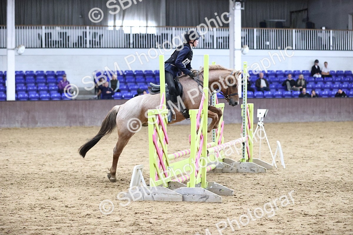 SBM_001874 - Class 5 - Henlow Veterinary Hospital 70cm