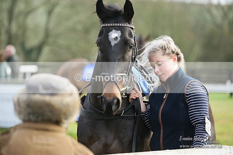 PtP 121221 120 - Barbury International Point-to-Point 112/12/2021