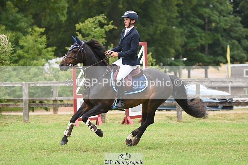 230618-130242-11975 - Cls 29 Discovery & 90cm Open