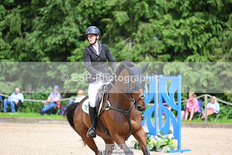 240525-144647-15866 - 508-RATHCOSGROVE_TIMMY-Sophie_Van_Der_Merwe