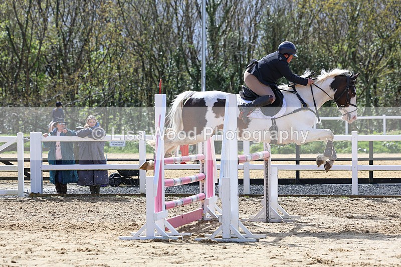 3E7A1369 - Class 6: Senior 1.05m