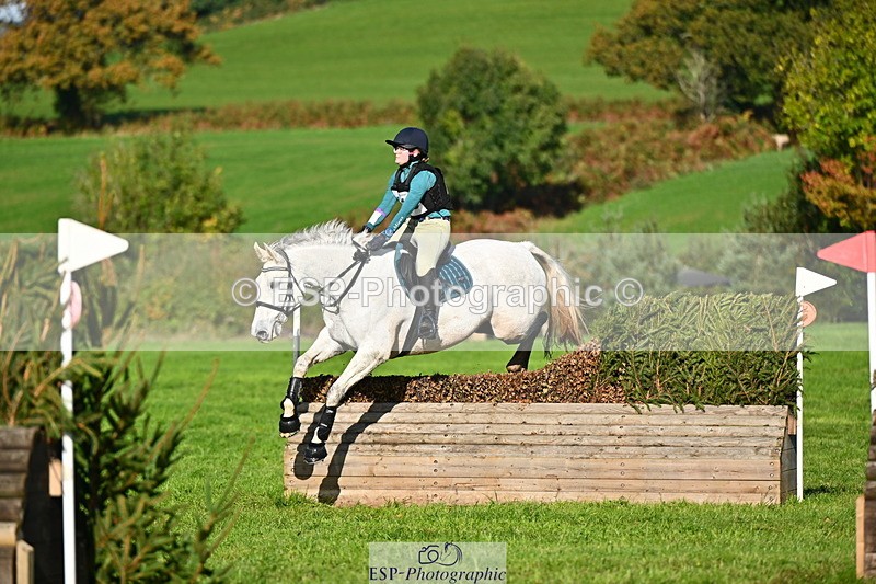 251025A-122014-19071 - F-415-Tara.Leddy