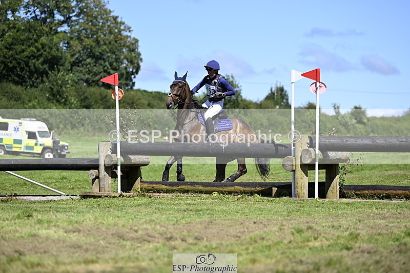 240811A-140945-04466 - 152-