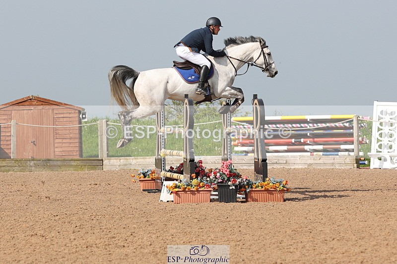 240511A-093704-11156 - Cls 32 Foxhunter