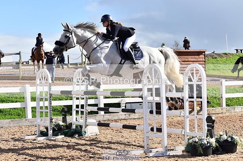 231014A-140706-05215 - Cls 15 1.05m Amateur Q 2nd R