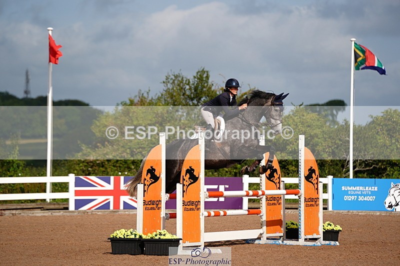 240803A-090440-06441 - Cls 34 British Novice and 90cm Open