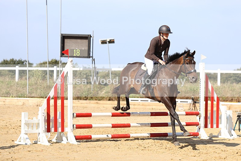 3E7A1040 - Class 7: 70cm Senior