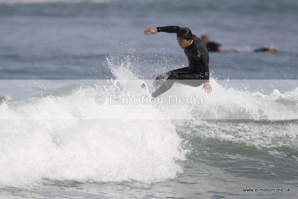 SU 090509 33 - Surf May 09