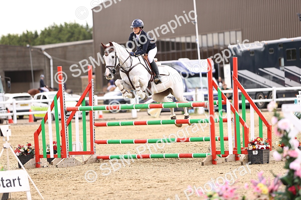 SBM_003449 - Class 22 - Senior Foxhunter 1.20m
