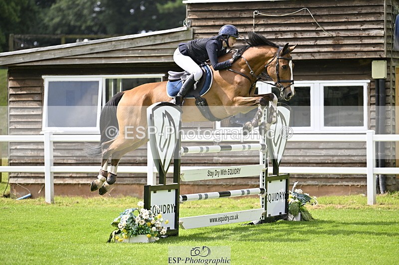 250613A-100332-00261 - Cls 1 Snr Newcomers and 1.10m Open