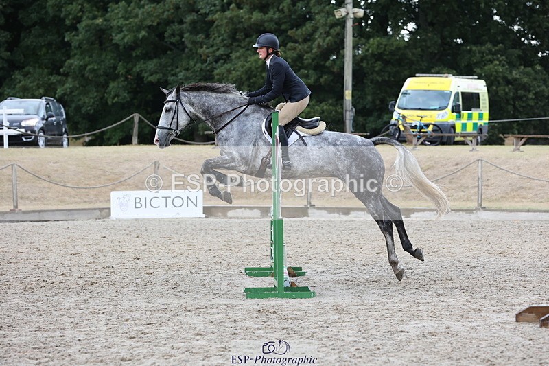 250829A-115543-01512 - Cls 7 British Novice and 90cm