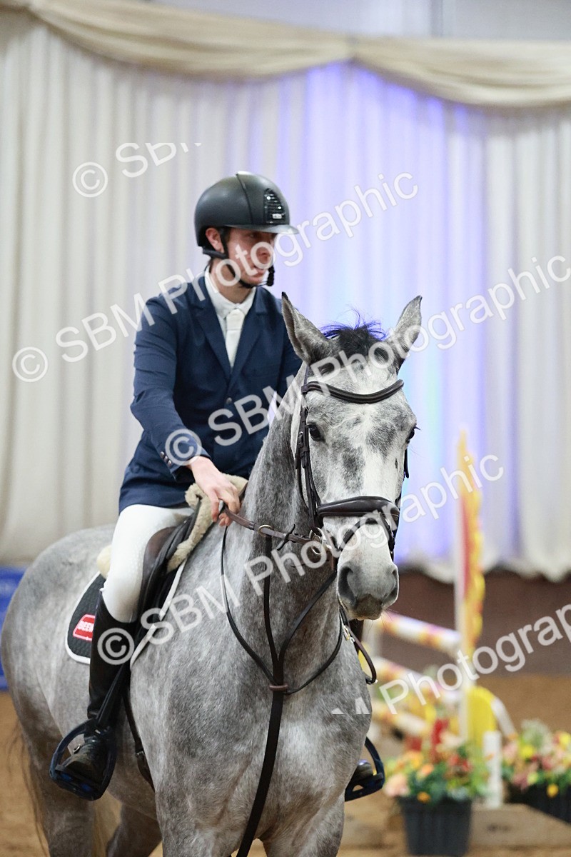 SBM_004414 - Class 17 - Senior Newcomers - 1.10m