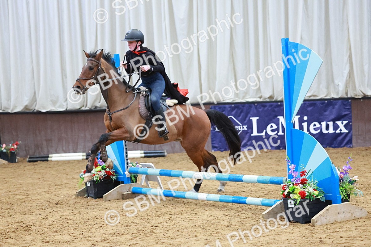 SBM_001776 - Class 3 - Horse & Hound (60cm)